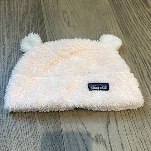Patagonia Pink Bear Hat 12-24 Month